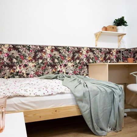 Apartamenty Gorki Male Тушин Екстер'єр фото