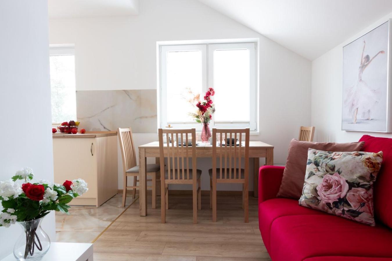 Apartamenty Gorki Male Тушин Екстер'єр фото