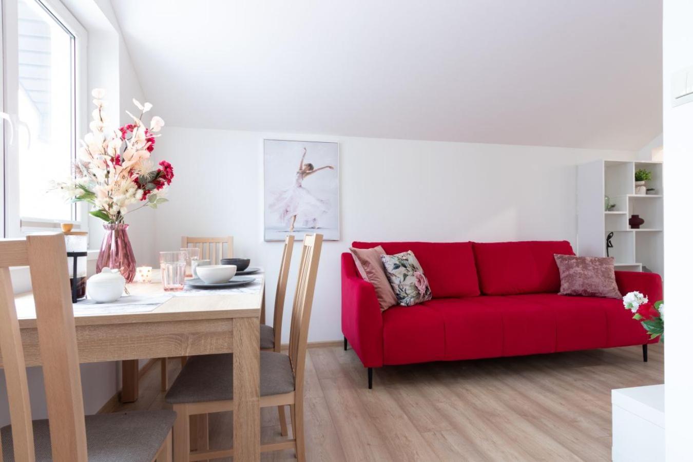Apartamenty Gorki Male Тушин Екстер'єр фото